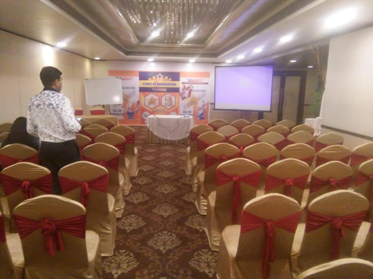 The Fern Residency Rajkot Hotel Exterior photo