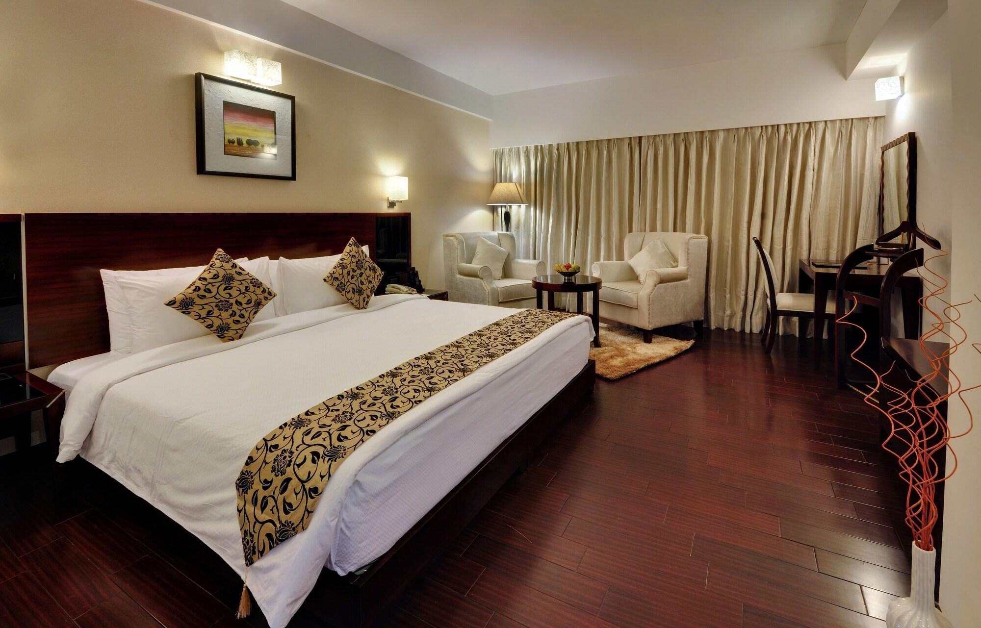 The Fern Residency Rajkot Hotel Exterior photo