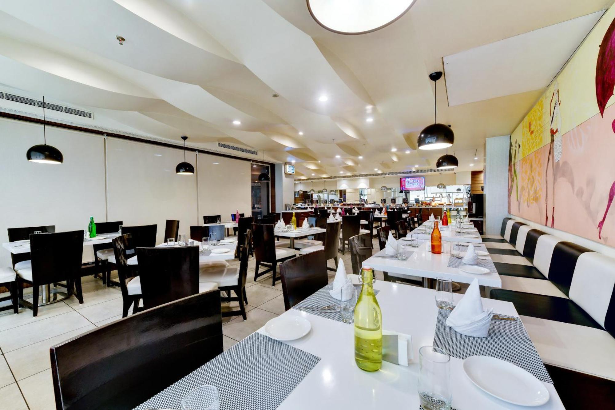 The Fern Residency Rajkot Hotel Exterior photo