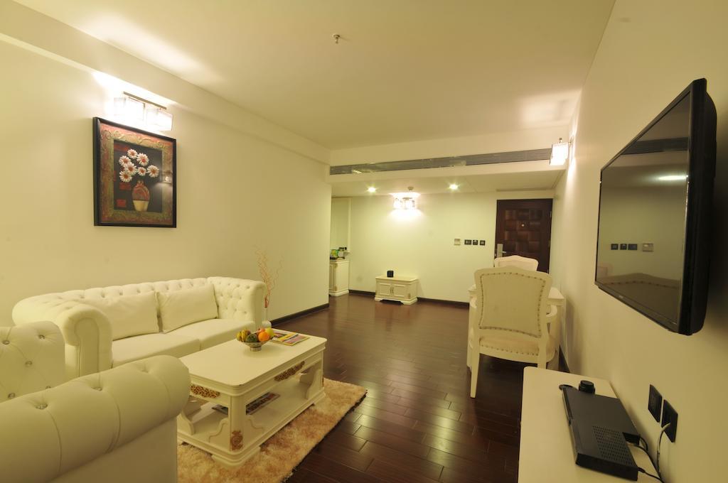 The Fern Residency Rajkot Hotel Exterior photo