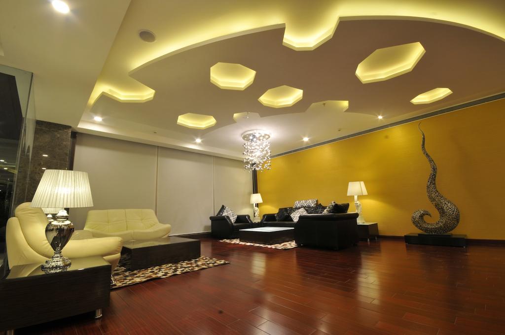 The Fern Residency Rajkot Hotel Exterior photo